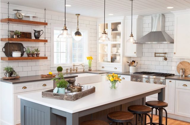 Suspended shelves from ceiling