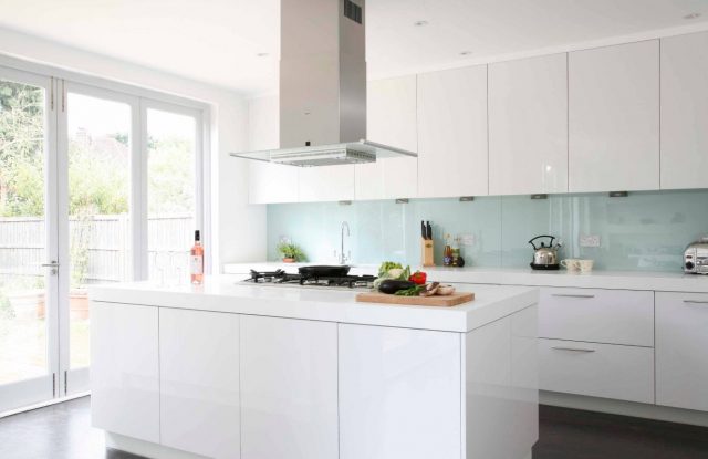 White Kitchens Design Ideas 1